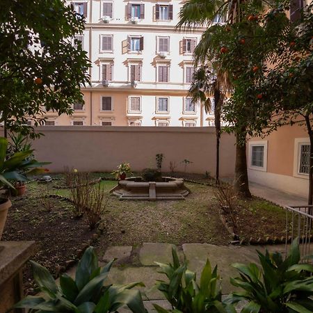 Catone Luxury Rooms Roma Exterior foto