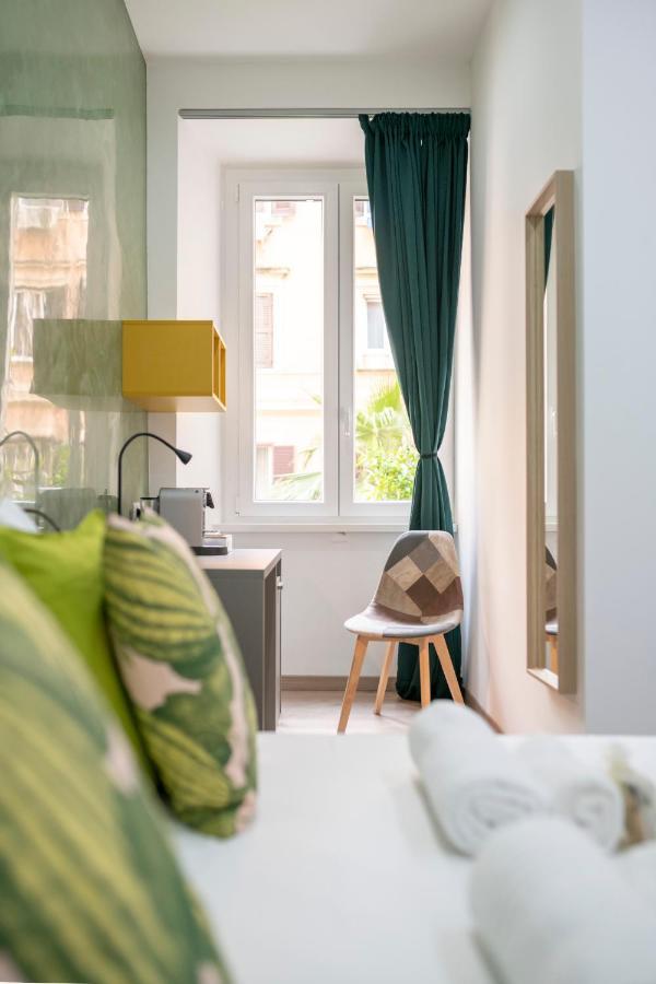 Catone Luxury Rooms Roma Exterior foto