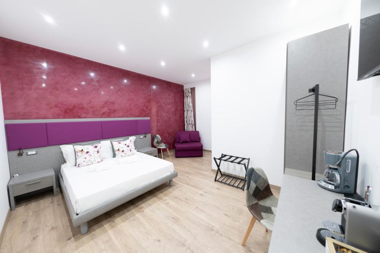 Catone Luxury Rooms Roma Exterior foto