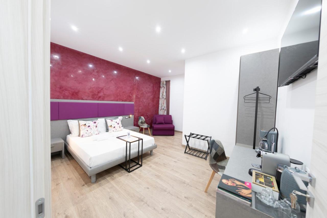 Catone Luxury Rooms Roma Exterior foto