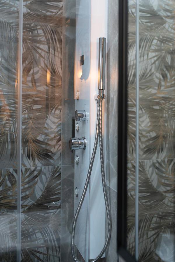 Catone Luxury Rooms Roma Exterior foto